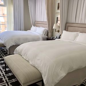 Deluxe Queen Room Two Queen Beds